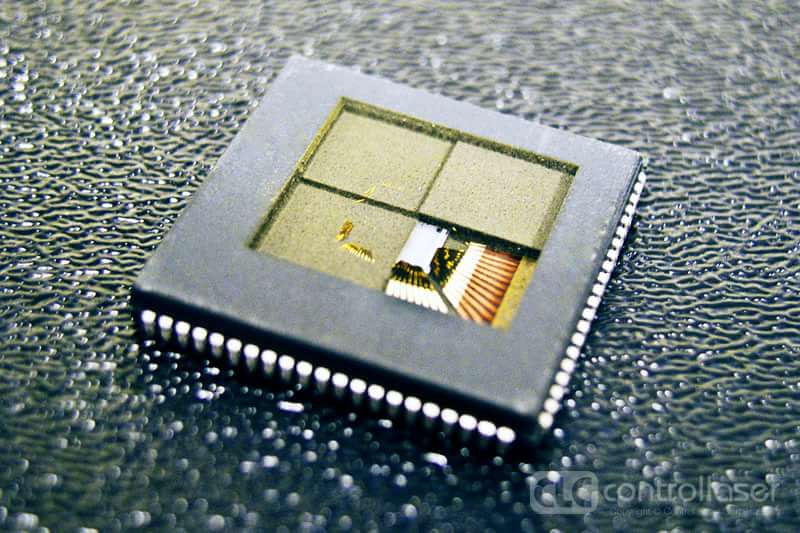 Laser semiconductor decap